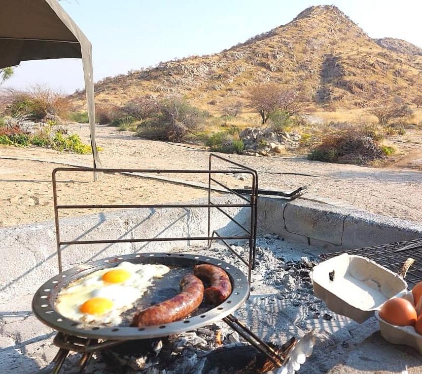 Achab Self Catering Tent Usakos Exterior photo
